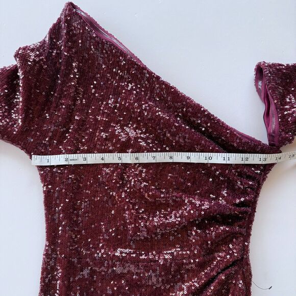 NWT Donna Karan NY Social Occasion Asymmetric Sequined Gown in Scarlet Size 2 - Picture 11 of 13